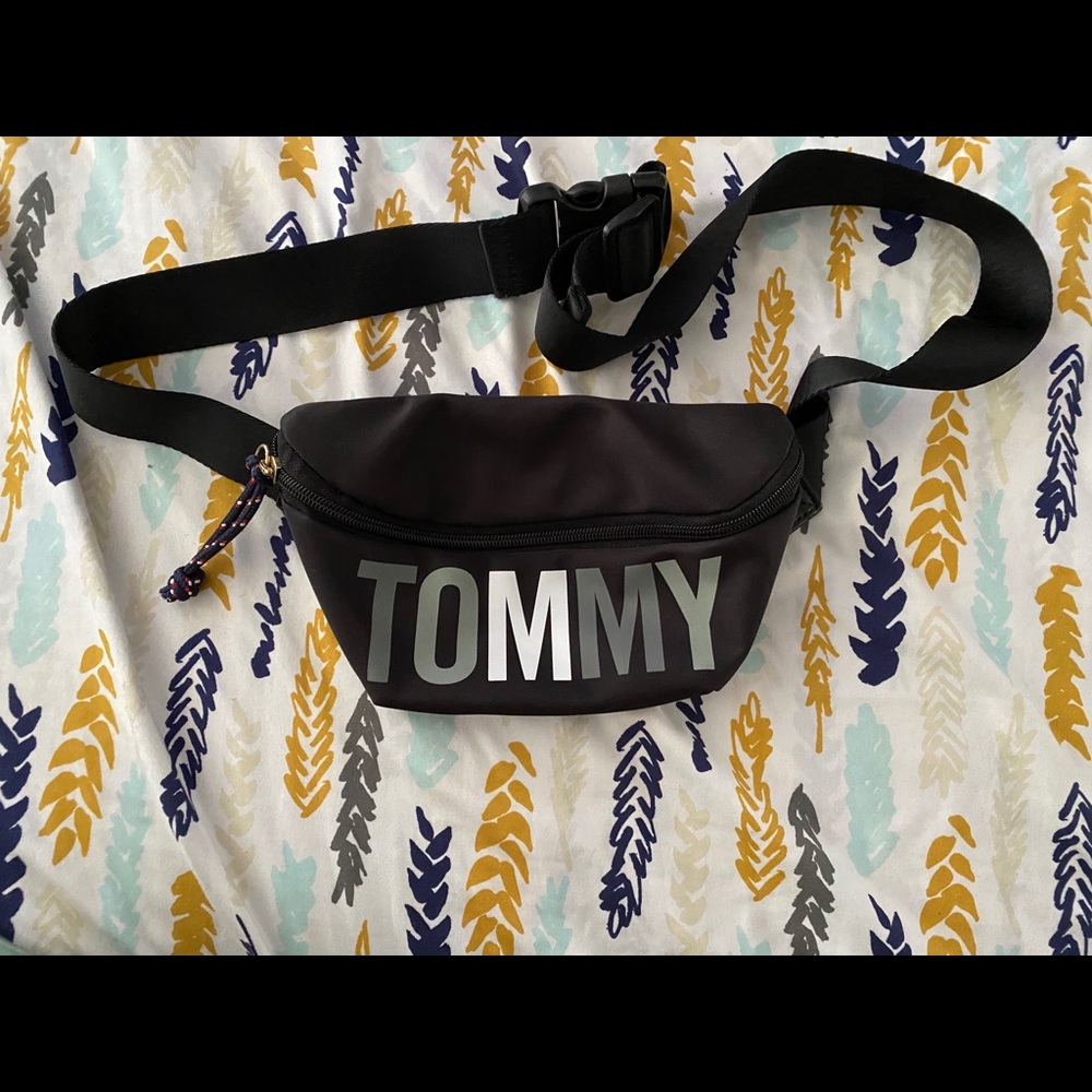 Tommy Hilfiger Fanny Pack